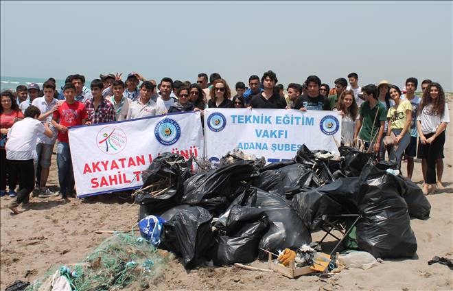 Adana`da Deniz Kaplumbağalarının Yaşam Alanları Temizlendi