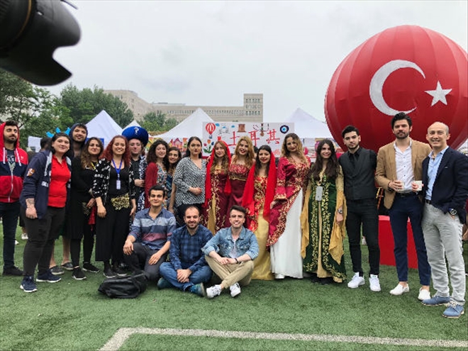 Türk öğrenciler Çin´deki kültür elçilerimiz