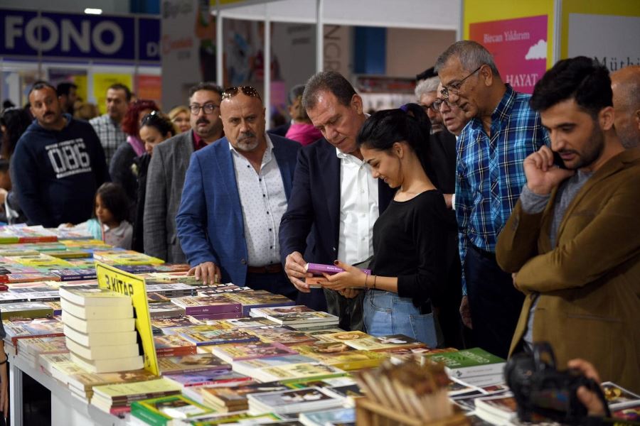 Belediye başkanları, Kitap Fuarında kitapseverlerle buluştu