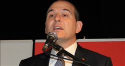 ASGARİ ÜCRET  İŞVERENE MALİYETİ İLE AKP´Nİ 1300 LİRA VAADİ ARASINA SIKIŞTI