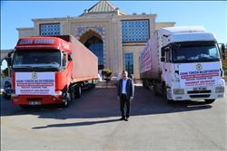 YÜREĞİR BELEDİYESİ´NDEN BAYIRBUCAK TÜRKMENLERİNE 2 TIR YARDIM 