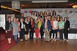 GELECEĞE GÜVENLE BAKIYORUM ZİRVESİ