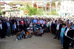 Hizmeti Elbette Vereceğiz Ama Gün Cumhuriyeti Kurtarma Günüdür