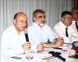 Bakan Işık Ve Bakan Yıldız Adana`da  İş Adamlarıyla Buluştu