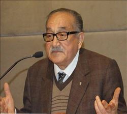 AZ ve  ÖZ A.AKDAMAR