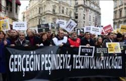  “GAZETECİLER GÜNÜNÜ KUTLAMIYORUZ” EYLEMİ