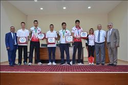 Uluslararası Arenada Başarılı 5 Sporcu Ödüllendirildi