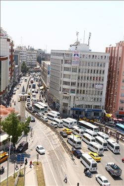 İmza kampanyası Küçüksaat´e yaya üst geçidi için 