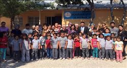 CHP´li gençlerden köy ziyareti