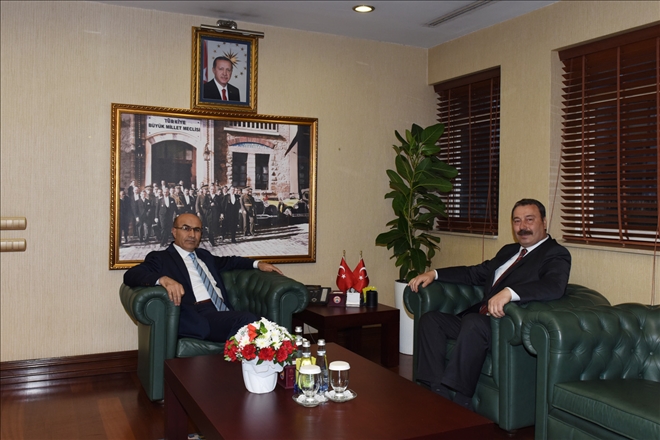 ADANA EMNİYET MÜDÜRÜNDEN VALİYE ZİYARET