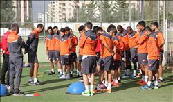 Adanaspor, Çaykur Rizespor´a bileniyor.