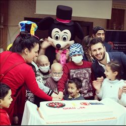 Adana´da "Kan hastalıklarında kök hücre naklinin önemi konulu" konferans