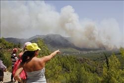 ANTALYA´DA TURİZM BÖLGELERİ ALEV ALEV