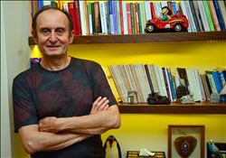  Psikiyatrist Dr. Sabri Yurdakul: Sosyal fobi hayatı zehir ediyor.