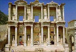 MÜZE VE ÖREN YERLERİNE İLGİ AZALDI