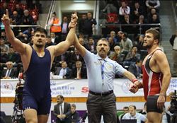 GÜREŞTE TÜRKİYE ŞAMPİYONLARI BELLİ OLDU