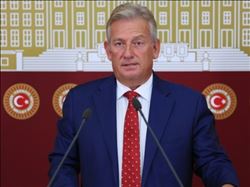 “LOZAN TARİHTE İLK KEZ AKP ELİYLE DELİNMEKTEDİR”