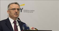 Bakan Ağbal:"Şeker Fabrikaları Özelleştirilecek"