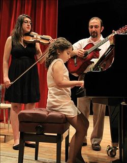 ÇGSA´da Geleceğin Müzisyenleri Yetişiyor