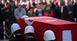 Hakkari´de askeri araç kaza yaptı: 1 şehit, 3 yaralı