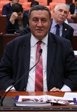 MİLLETVEKİLİ GÜRER EGE ADALARI İÇİN MECLİS ARAŞTIRMASI İSTEDİ