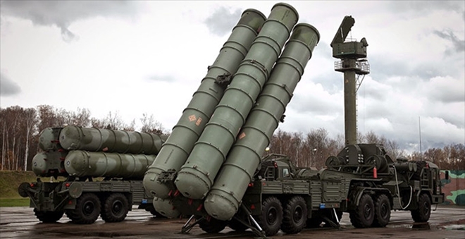       RUSYA İLE S-400´LERE İLİŞKİN ANLAŞMA İMZALANDI