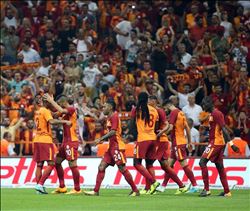 GALATASARAY´IN 2017 SERÜVENİ BÖYLE GEÇTİ