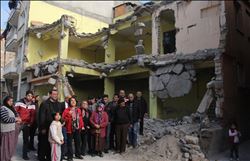 "KAMULAŞTIRMAYI DEĞERİNDEN AŞAĞI YAPIYORLAR" 