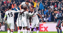 Beşiktaş  ilk peşinde