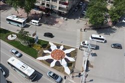 Kavşaklara asılacak afiş ve pankarta para cezası 