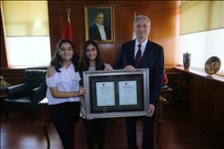 ÇÜ Devlet Konservatuvarı´nda ikizlerin başarısı