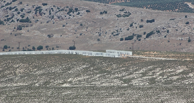 SURİYE SINIRINDA 290 KM.LİK DUVAR İNŞAATI TAMAMLANDI