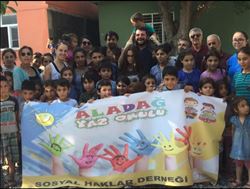 ALADAĞLI ÇOCUKLAR İÇİN YAZ OKULU AÇILDI