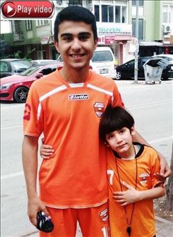 Genç futbolcu serinlemek için girdiği sulama kanalında boğuldu  