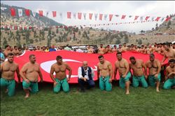 532. KIZILDAĞ KARAKUCAK GÜREŞLERİ TAMAMLANDI