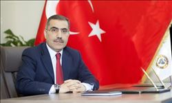 MAHMUT ÇELİKCAN´DAN 30 AĞUSTOS ZAFER BAYRAMINI KUTLAMASI 