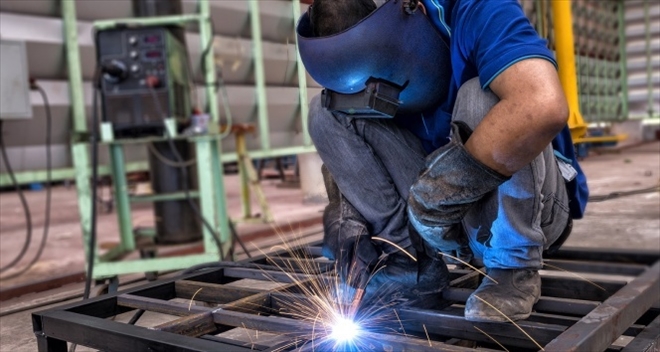  “PERFORMANS DÜŞÜKLÜĞÜ, İŞTEN TAZMİNATSIZ ÇIKARILMA GEREKÇESİ OLAMAZ”