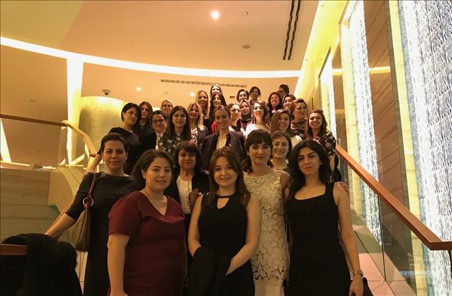    AOSB KADIN SANAYİCİLERİ 8 MART´I BİRLİKTE KUTLADILAR   