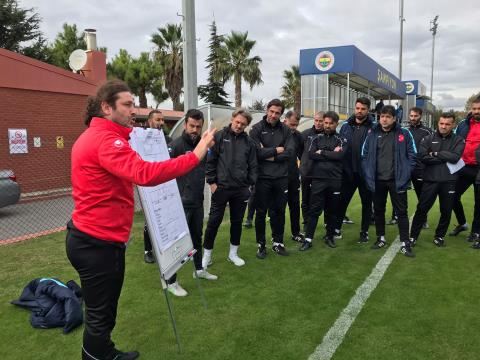 UEFA PRO Lisans Antrenör Eğitim Programı sürüyor