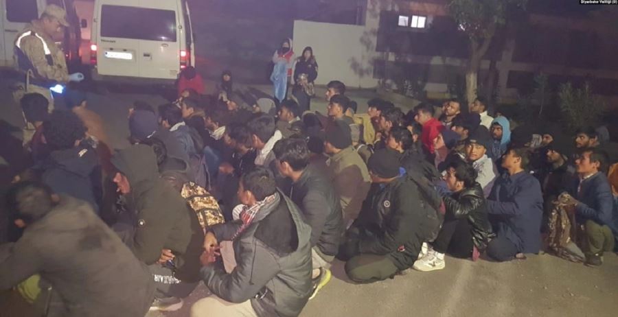 Siirt’te Göçmen Taşıyan Kamyona Ateş Açıldı: 2 Ölü