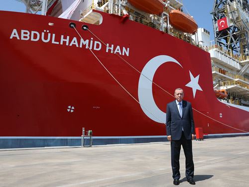 Erdoğan, Taşucu Limanı’nda sondaj Gemisi’ni uğurlama törenine katıldı